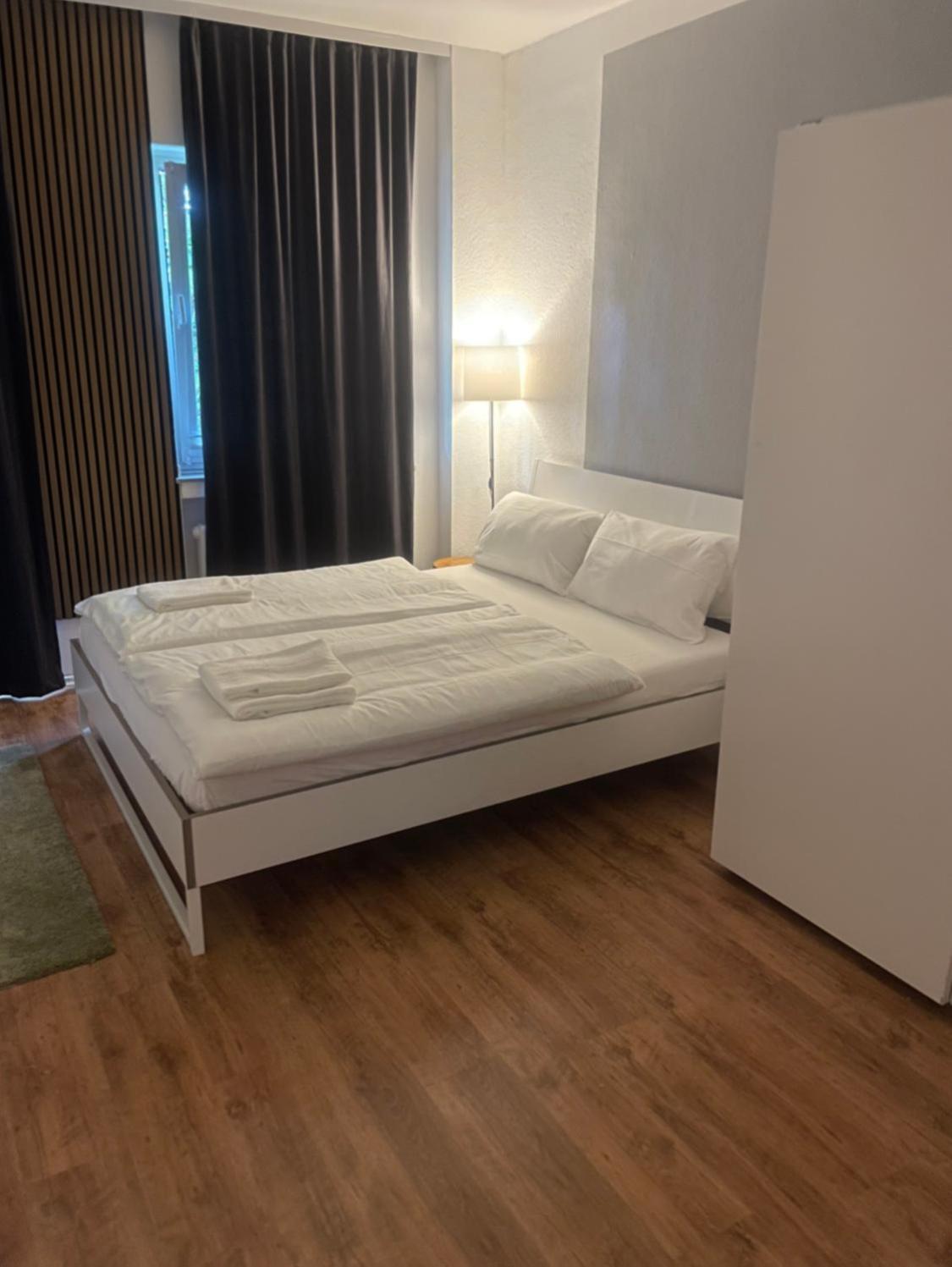 Koeln Wohnung 4 Min Naehe Von Hbf Und Dom Mit Garten ,Balkon & Office מראה חיצוני תמונה